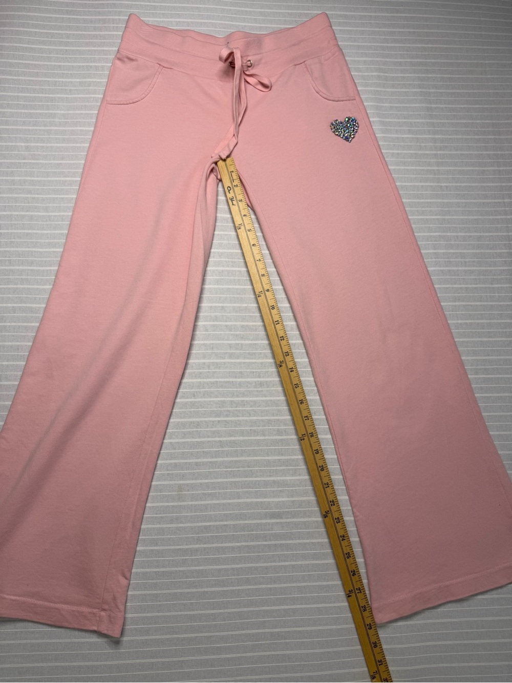💕 Twisted Heart Pink Rhinestone Tracksuit Set – Size Small - Picture 7 of 14